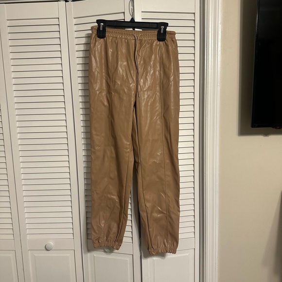 Floerns Women's Drawstring High Waisted Cropped Tapered Pu Leather Pants Apricot - Picture 2 of 6